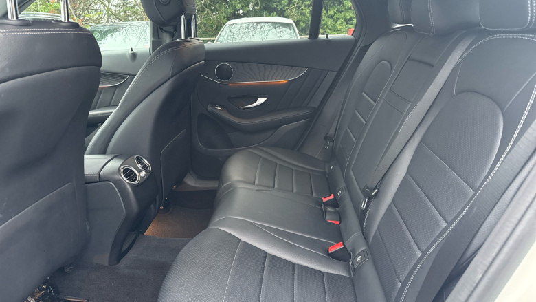 Mercedes-Benz GLC Coupe GLC 250d 4Matic AMG Line Premium 5dr 9G-Tronic Diesel Estate